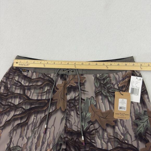 Dark Seas Gladeview 20” Camo Boardshorts Size 34 Surf Swim Trunks NWT - Picture 5 of 14